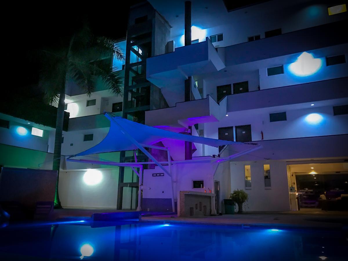 Hotel Sara Suites Ixtapa  Exterior foto